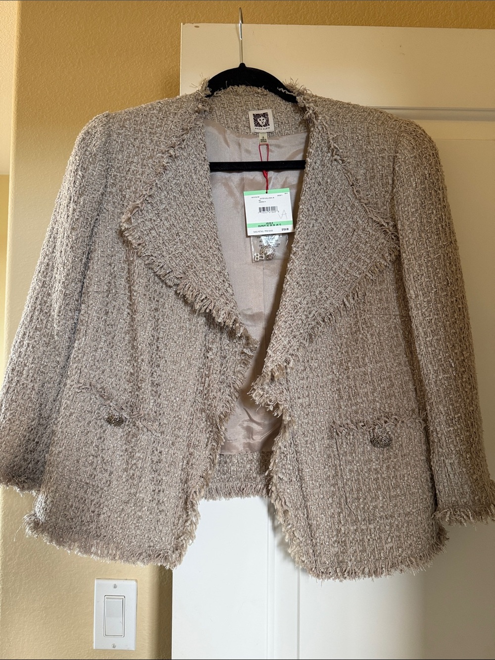 Anne Klein NWT Chic Bouclé Fringe Women's Jacket - Beige